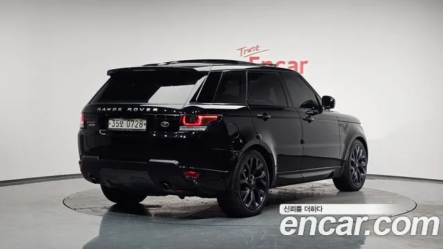 Land Rover Range Rover Sport 2016 — фото 2