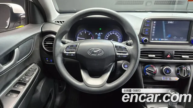 Hyundai Kona 2018 — фото 13