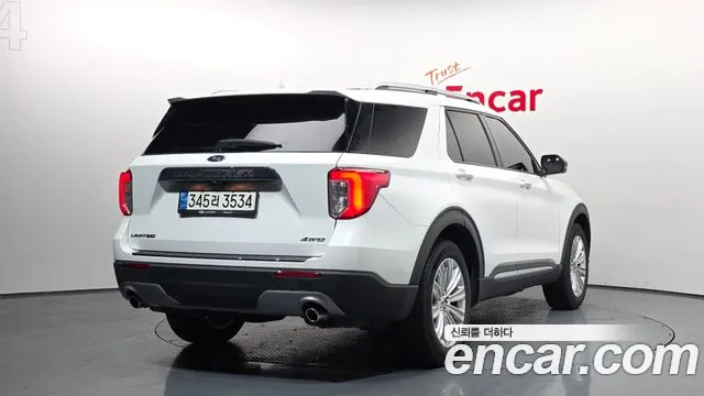 Ford Explorer 2021 — фото 2