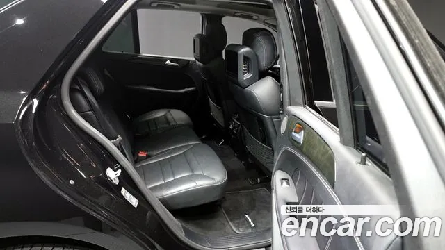 Mercedes-Benz M-class 2015 — фото 12