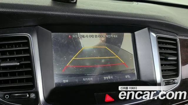 Hyundai Equus 2015 — фото 16