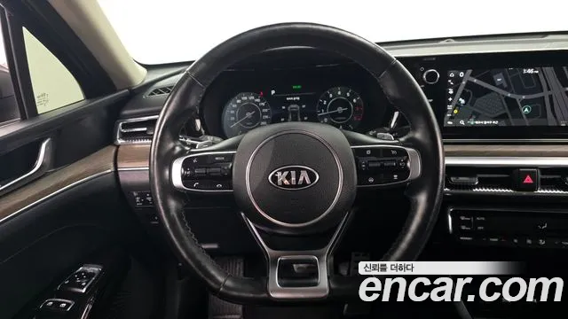 Kia K5 2021 — фото 13