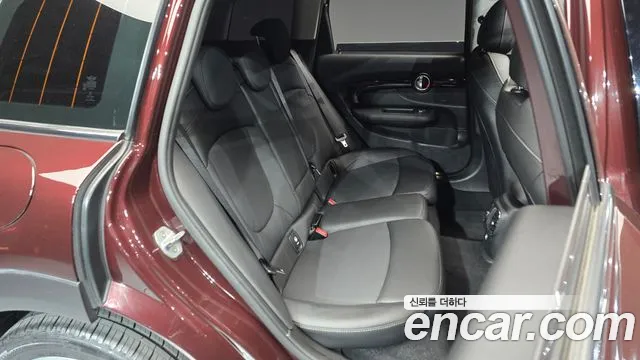 Mini Clubman 2019 — фото 12