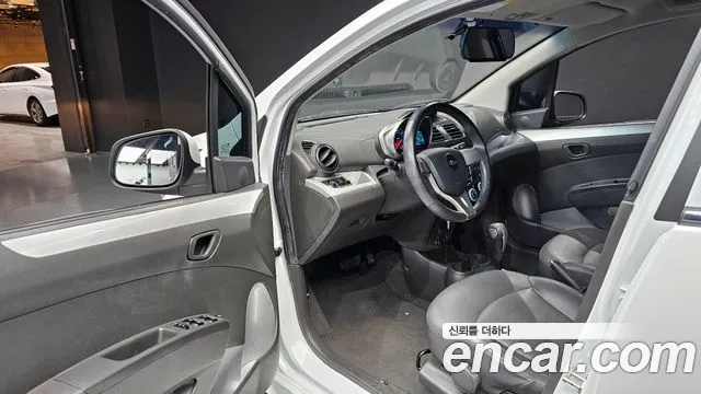 ChevroletGMDaewoo Spark 2015 — фото 11