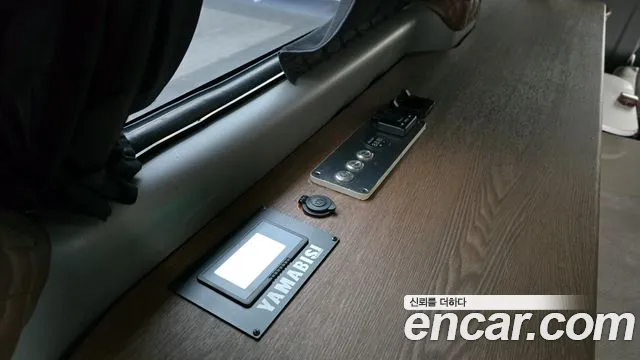 Hyundai Starex 2019 — фото 19