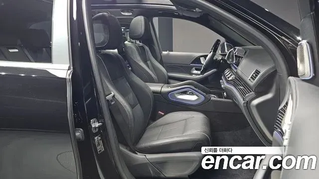 Mercedes-Benz GLS-Class 2023 — фото 10