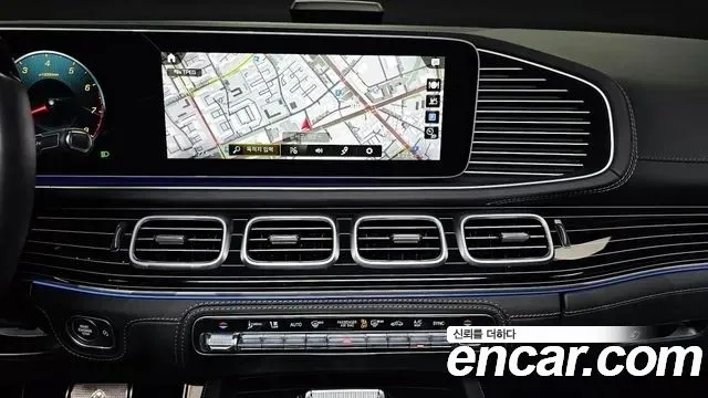 Mercedes-Benz GLS-Class 2023 — фото 14