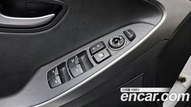Hyundai i30 2012 — фото 19