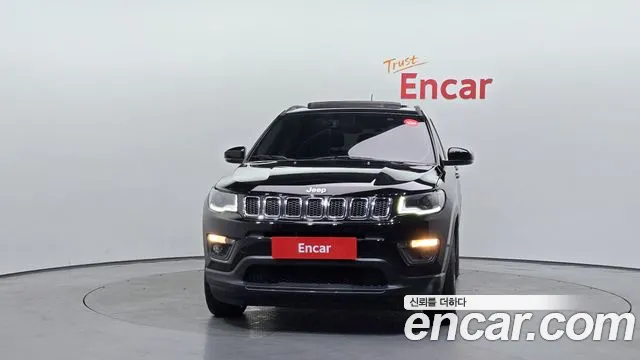 Jeep Compass 2018 — фото 3