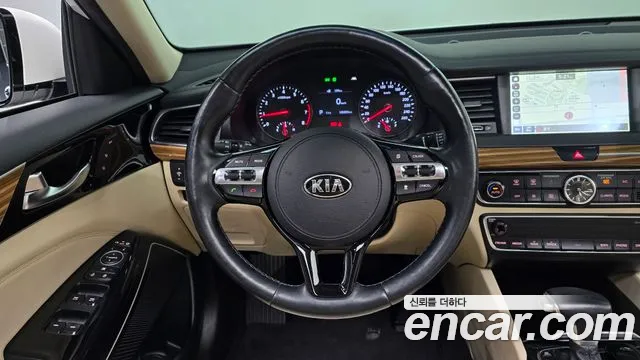 Kia K7 2016 — фото 13