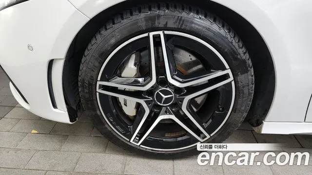 Mercedes-Benz A-Class 2022 — фото 5