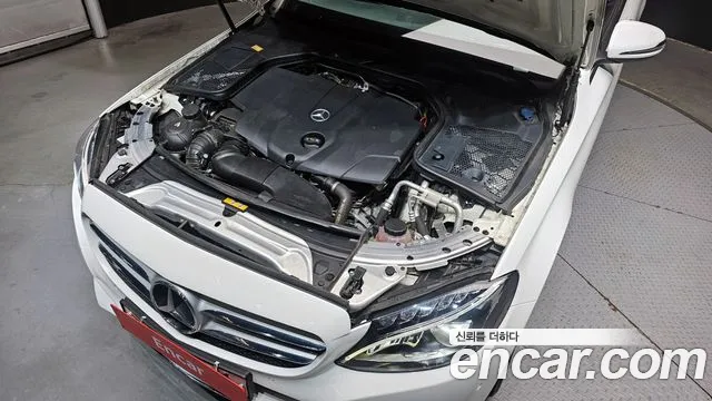 Mercedes-Benz C-Class 2016 — фото 6