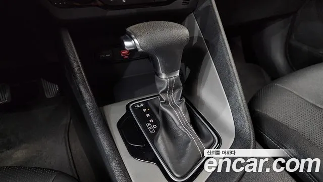 Kia Niro 2020 — фото 9