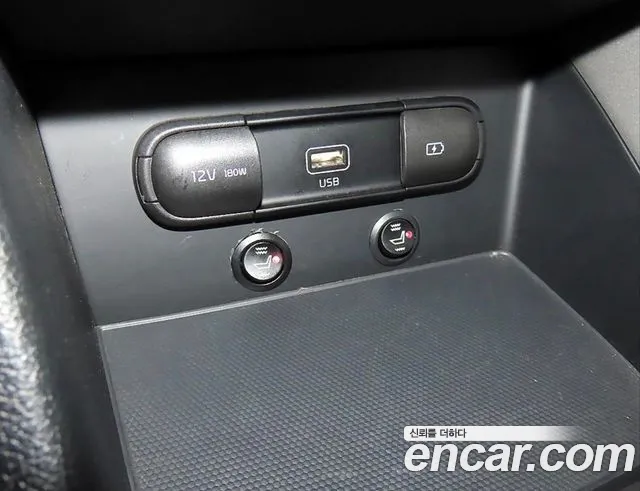 Kia Niro 2020 — фото 13