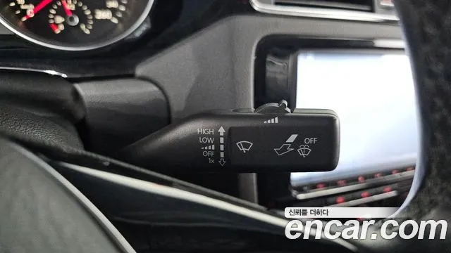 Volkswagen Jetta 2015 — фото 19