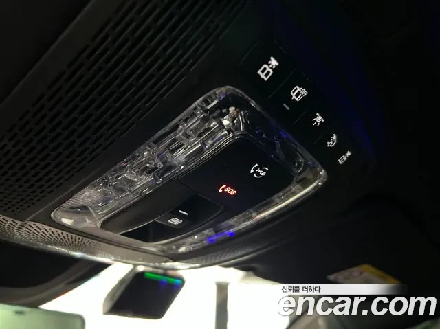 Mercedes-Benz GLS-Class 2025 — фото 13