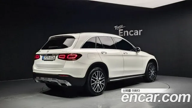 Mercedes-Benz GLC-Class 2022 — фото 2