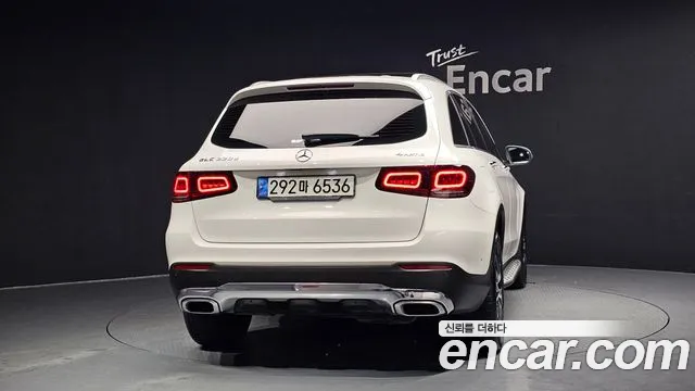 Mercedes-Benz GLC-Class 2022 — фото 4