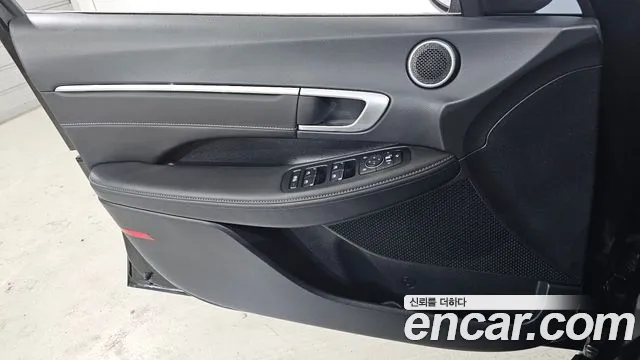 Hyundai Sonata 2022 — фото 14