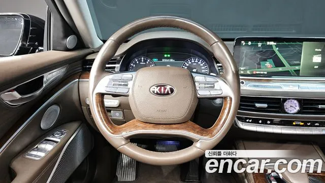 Kia K9 2019 — фото 13