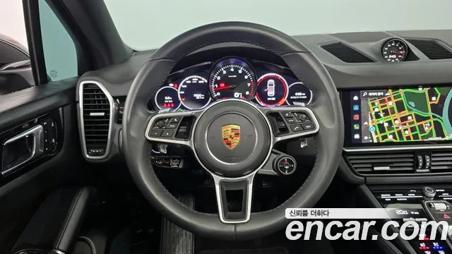 Porsche Cayenne 2023 — фото 13