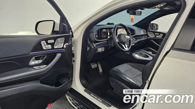 Mercedes-Benz GLE-Class 2021 — фото 10