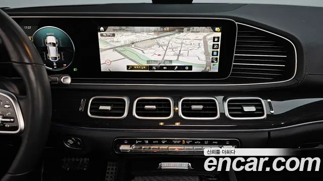 Mercedes-Benz GLE-Class 2021 — фото 14