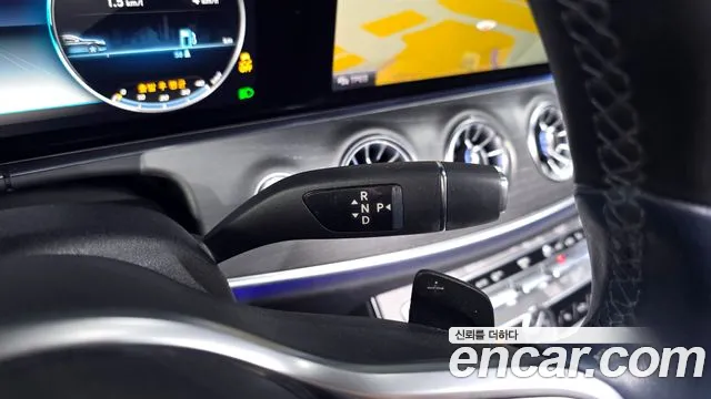 Mercedes-Benz CLS-Class 2020 — фото 9