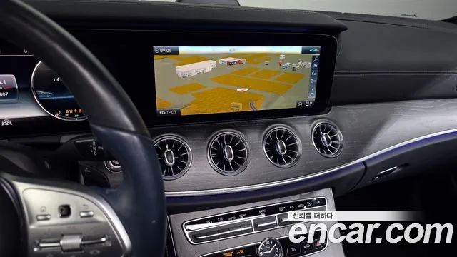 Mercedes-Benz CLS-Class 2020 — фото 14