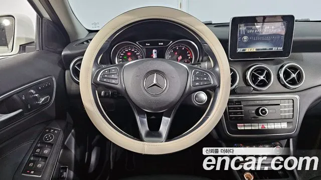 Mercedes-Benz GLA-Class 2019 — фото 13