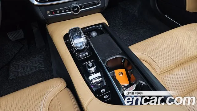Volvo S90 2021 — фото 9
