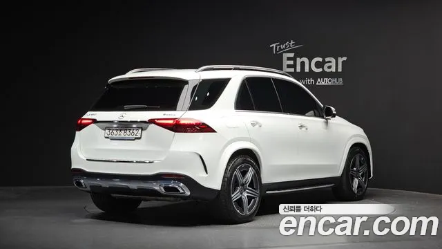 Mercedes-Benz GLE-Class 2023 — фото 2