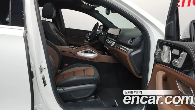 Mercedes-Benz GLE-Class 2025 — фото 11