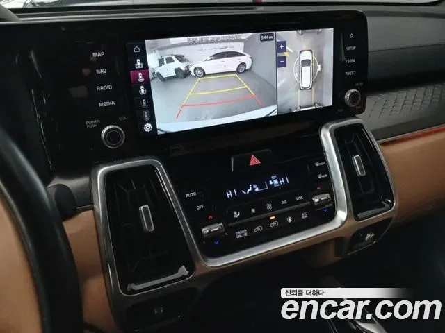 Kia Sorento 2021 — фото 14