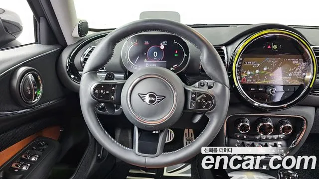Mini Clubman 2024 — фото 13