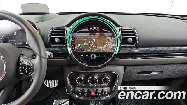 Mini Clubman 2024 — фото 14