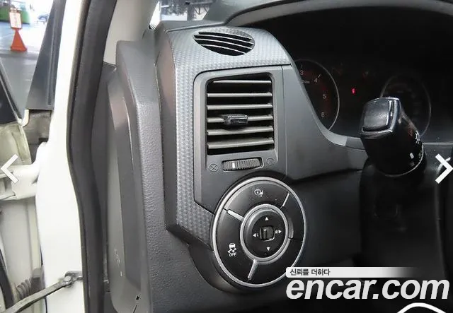 KG_Mobility_Ssangyong KORANDO 2015 — фото 9