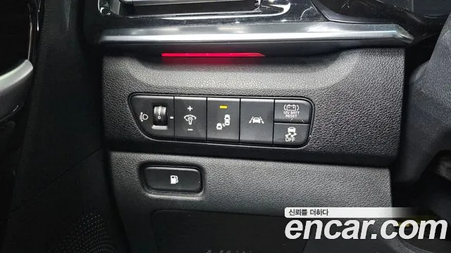 Kia Niro 2021 — фото 14