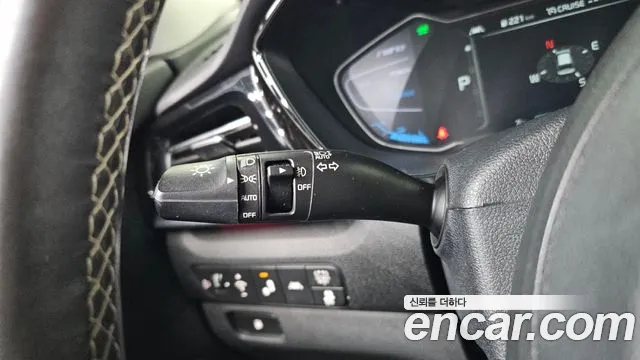 Kia Niro 2021 — фото 15