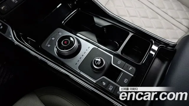 Kia Sorento 2023 — фото 9