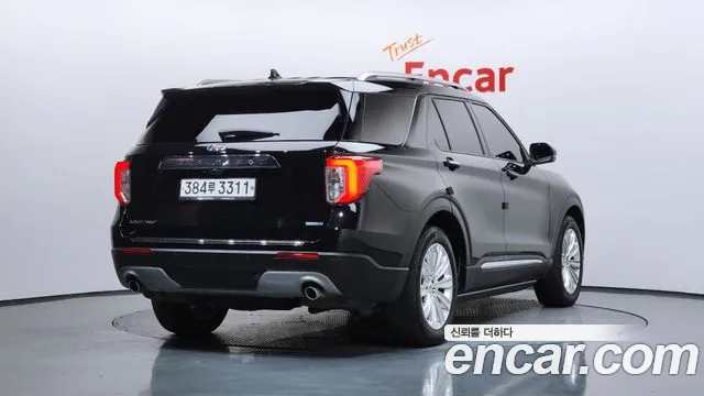 Ford Explorer 2020 — фото 2