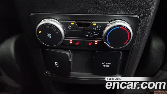 Ford Explorer 2020 — фото 18