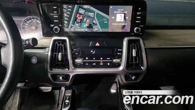 Kia Sorento 2022 — фото 19