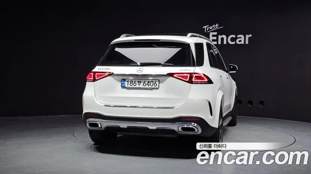 Mercedes-Benz GLE-Class 2021 — фото 4