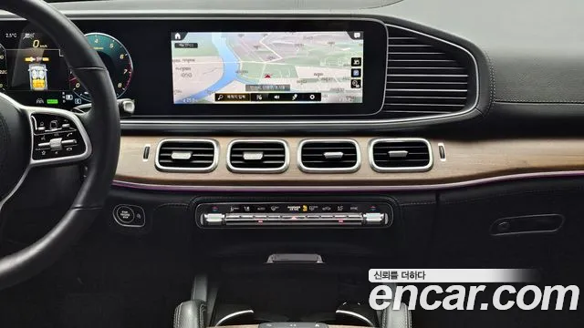 Mercedes-Benz GLE-Class 2021 — фото 19