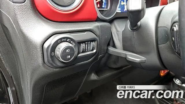 Jeep Wrangler 2021 — фото 15