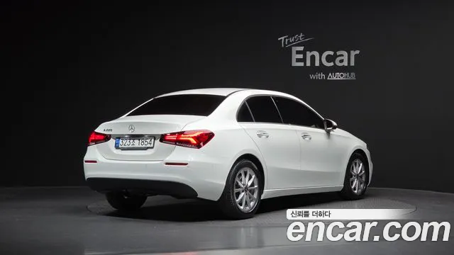 Mercedes-Benz A-Class 2020 — фото 2