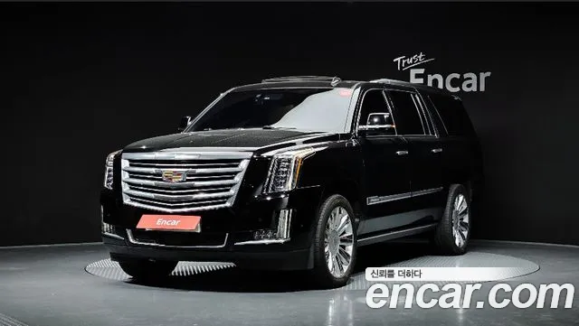 Cadillac Escalade 2017 — фото 1