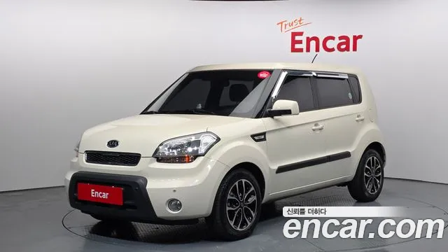 Kia Soul 2011 — фото 1
