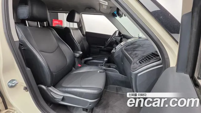 Kia Soul 2011 — фото 10